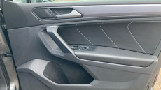 Volkswagen Tiguan 2.0 TDi 150 R-Line 5dr Diesel Estate